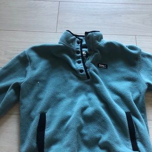 Roots pullover